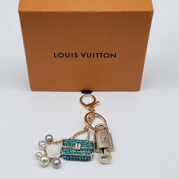 Authentic Louis Vuitton Gold Lock & Box w/ Unbranded Bag Bagcharm - Picture 7 of 7